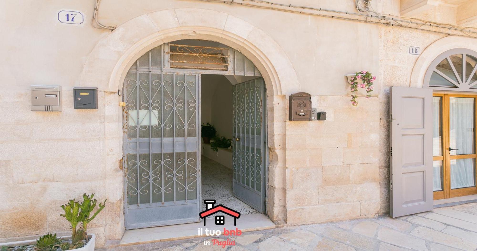Casa Bianca Bnb,Big Terrace,10 Min Airport Beaches Битонто Экстерьер фото